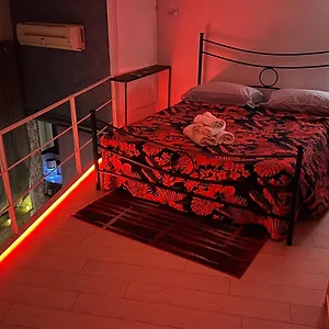 Appartamento Delizioso Monolocale Soppalcato, Roma